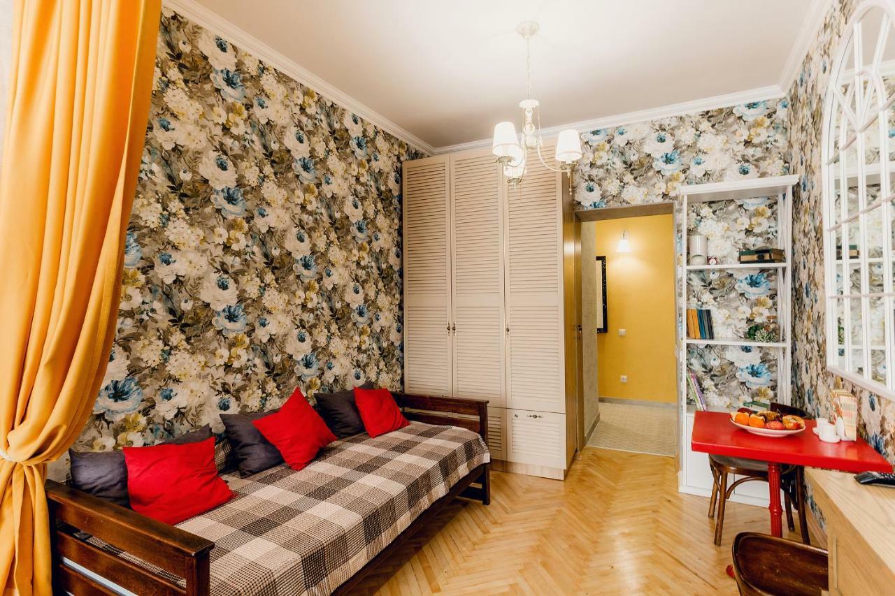 Honey Pie Apartment Lviv Kültér fotó
