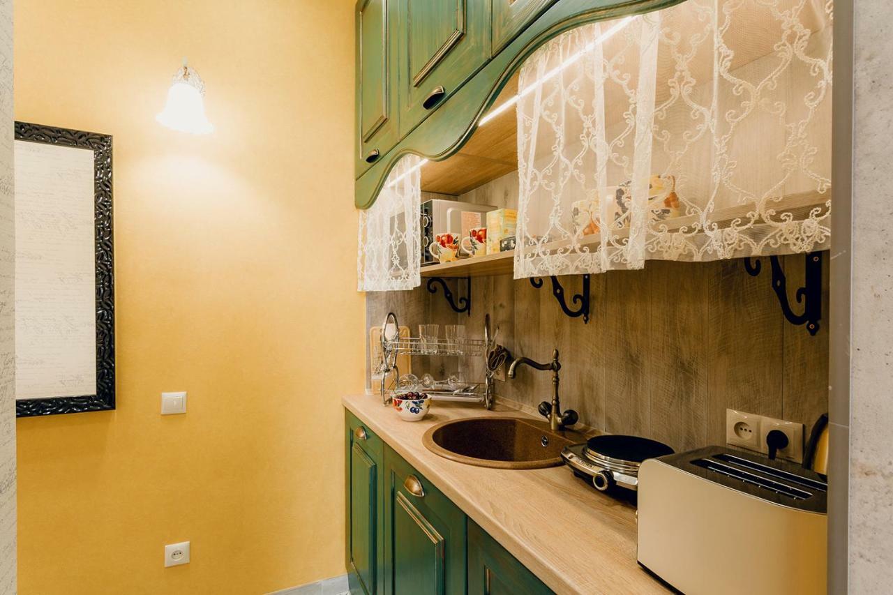 Honey Pie Apartment Lviv Kültér fotó